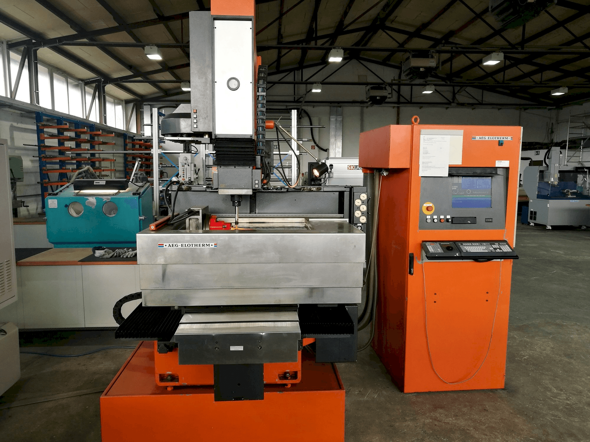 Widok z przodu maszyny AEG-Elotherm Elbomat 222 BA