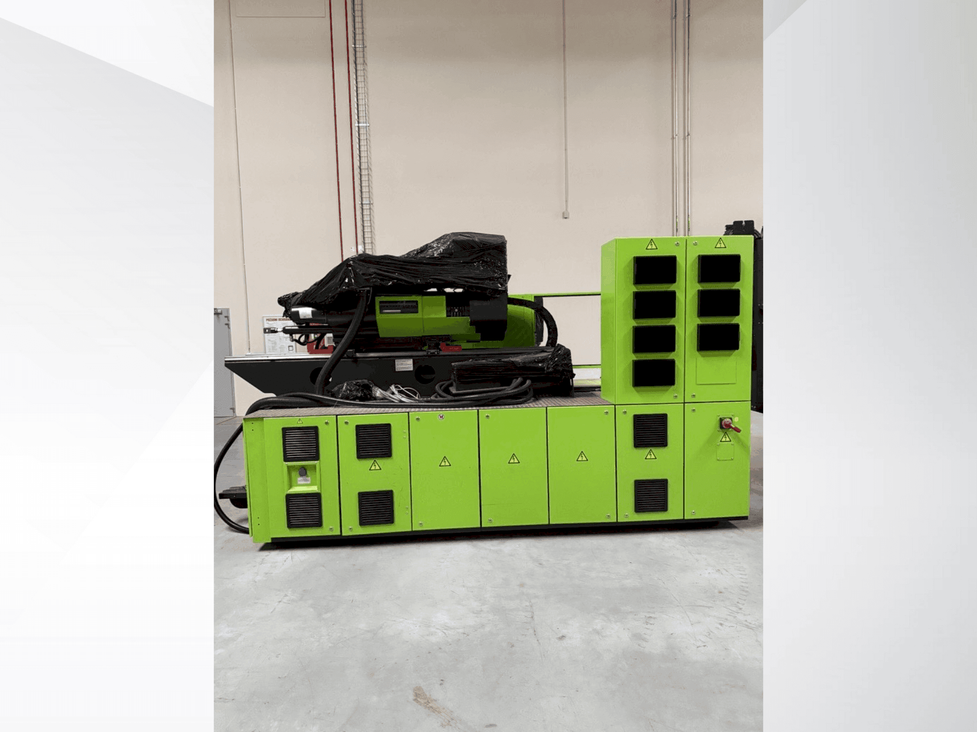 Widok z przodu maszyny Engel E-Duo 740H-740L-700 combi