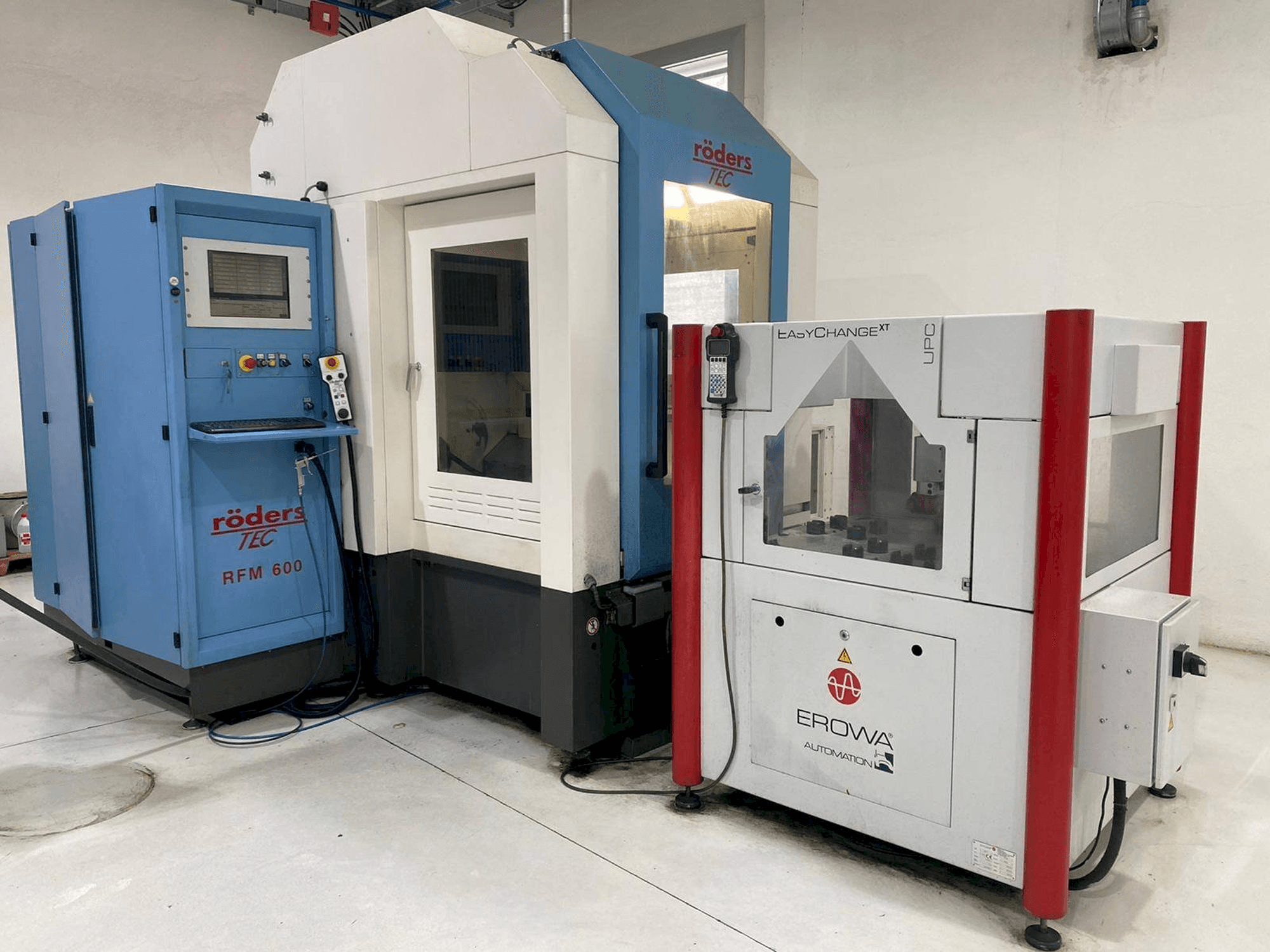 Widok z przodu maszyny Roders RFM 600