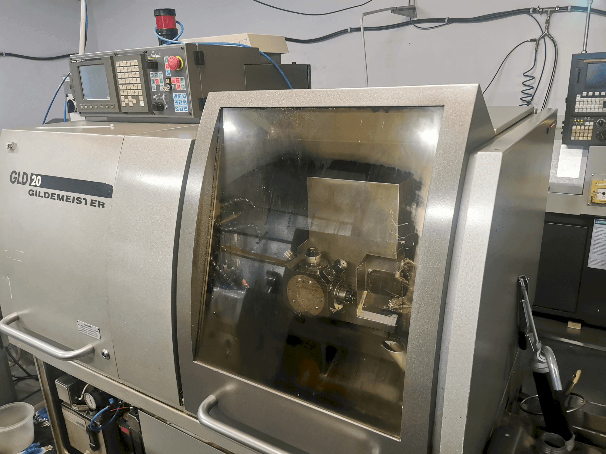 Widok z przodu maszyny Gildemeister GLD 20