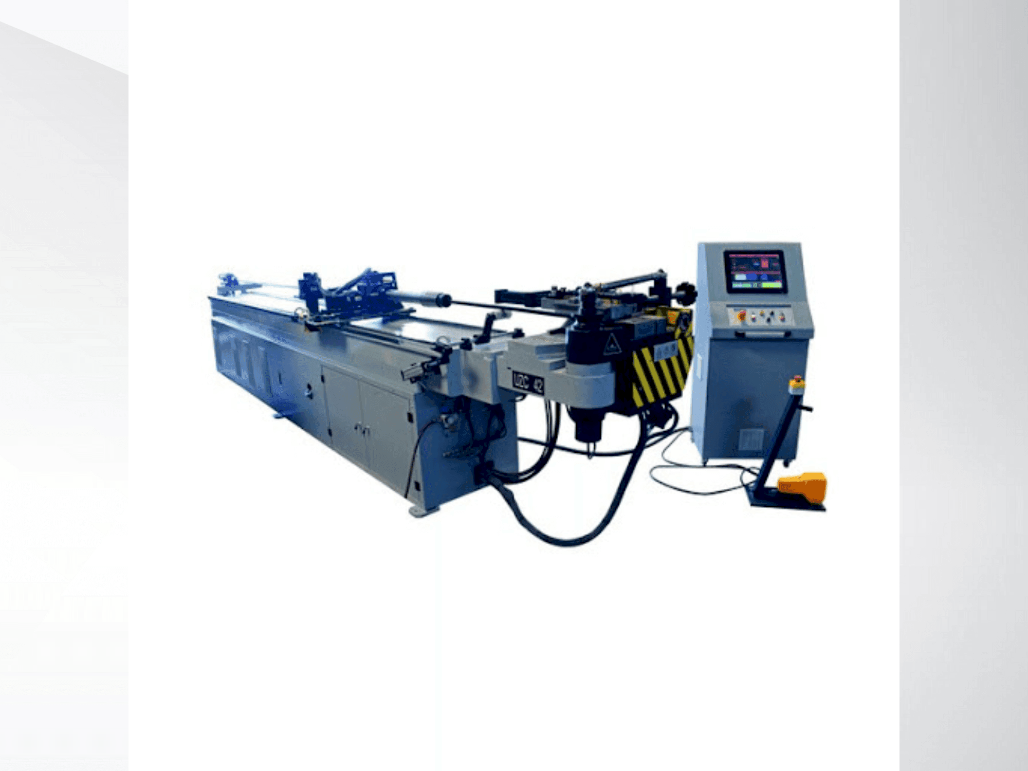 Widok z przodu maszyny UZMA UZN 90